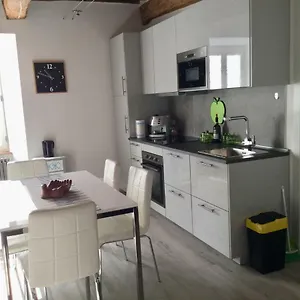 A Casa Di Sandra Apartment
