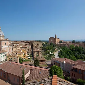 Residenza D'epoca Palazzo Piccolomini Apartment